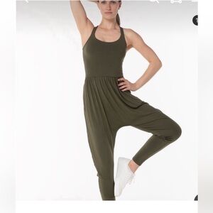 Imbodhi Bodhi Jumper Moss Green Romper Jumpsuit